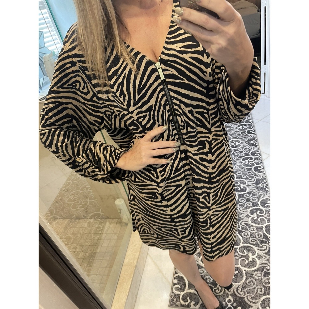 Michael Kors Plus 2X (22W) Black Tan Logo Animal Print Zip Neck Top